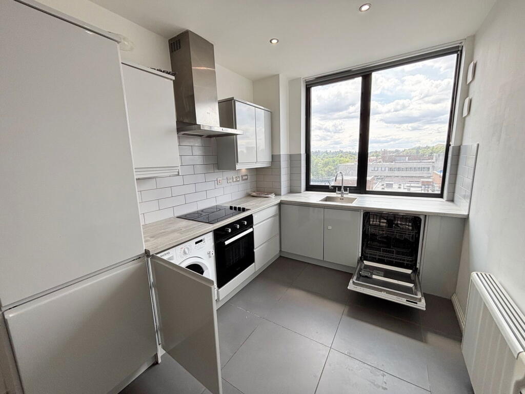 Additional image 11 of 403 Knights House The Parade , Sutton Coldfield, B72 1QB