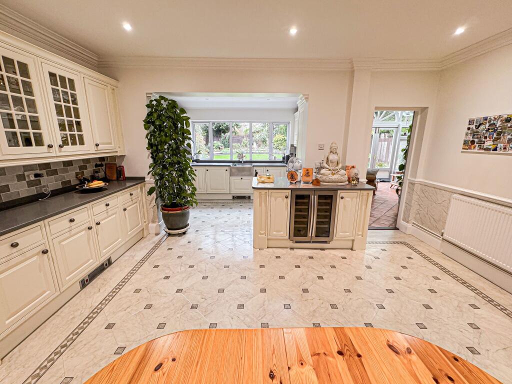 Additional image 9 of Warwick Road, Solihull, B91