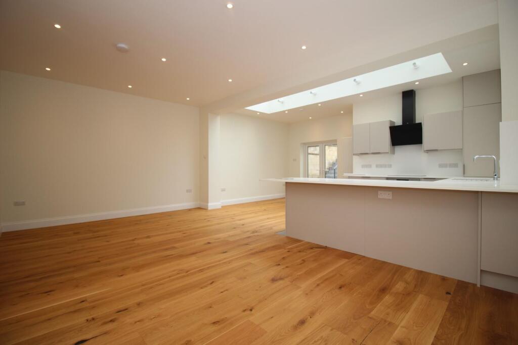 Additional image 7 of Crescent Gardens, Bath