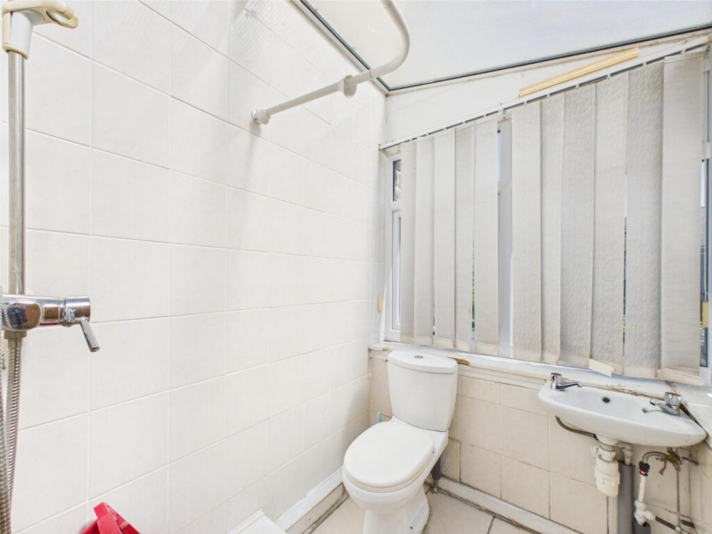 Additional image 12 of Bargrange Avenue, Shipley