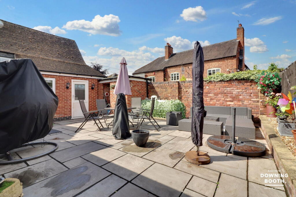 Additional image 32 of The Square, Elford - Five Double Bedroom Detached Cottage