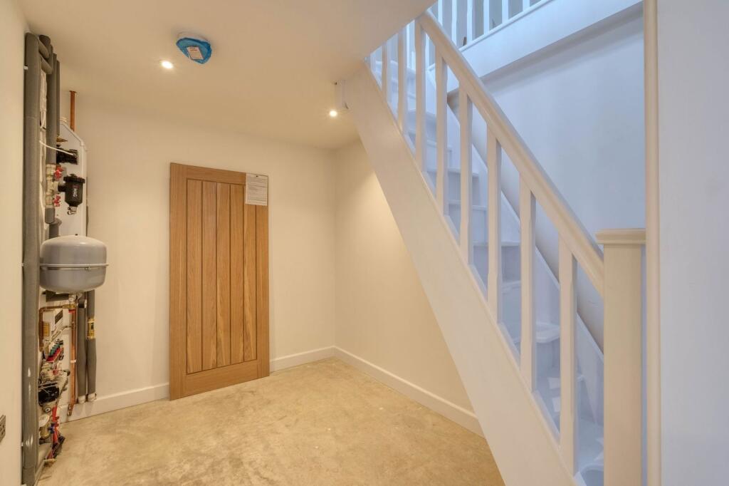 Additional image 12 of Droitwich Road, Bradley Green, B96