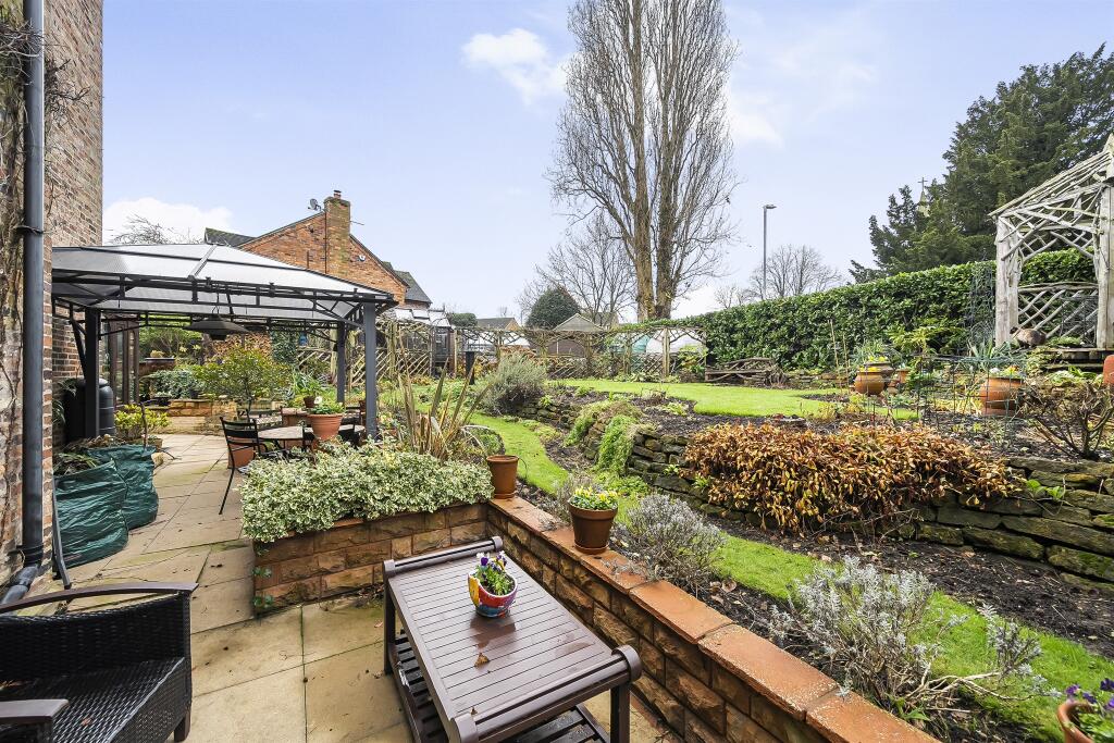 Additional image 17 of Church Farm Mews, Dosthill, Tamworth