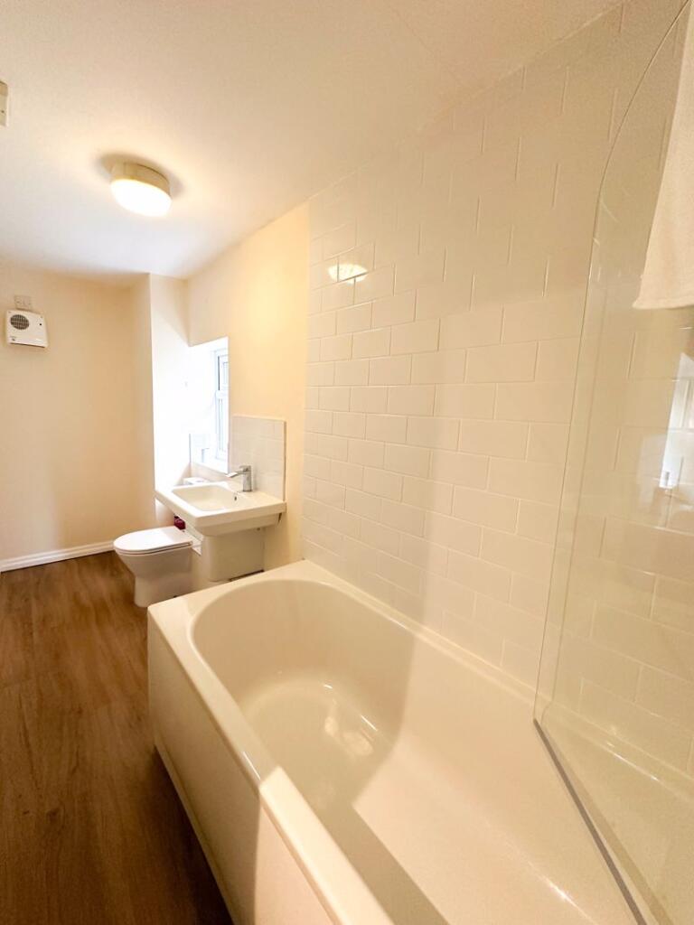 Additional image 14 of High Street, Shepton Mallet