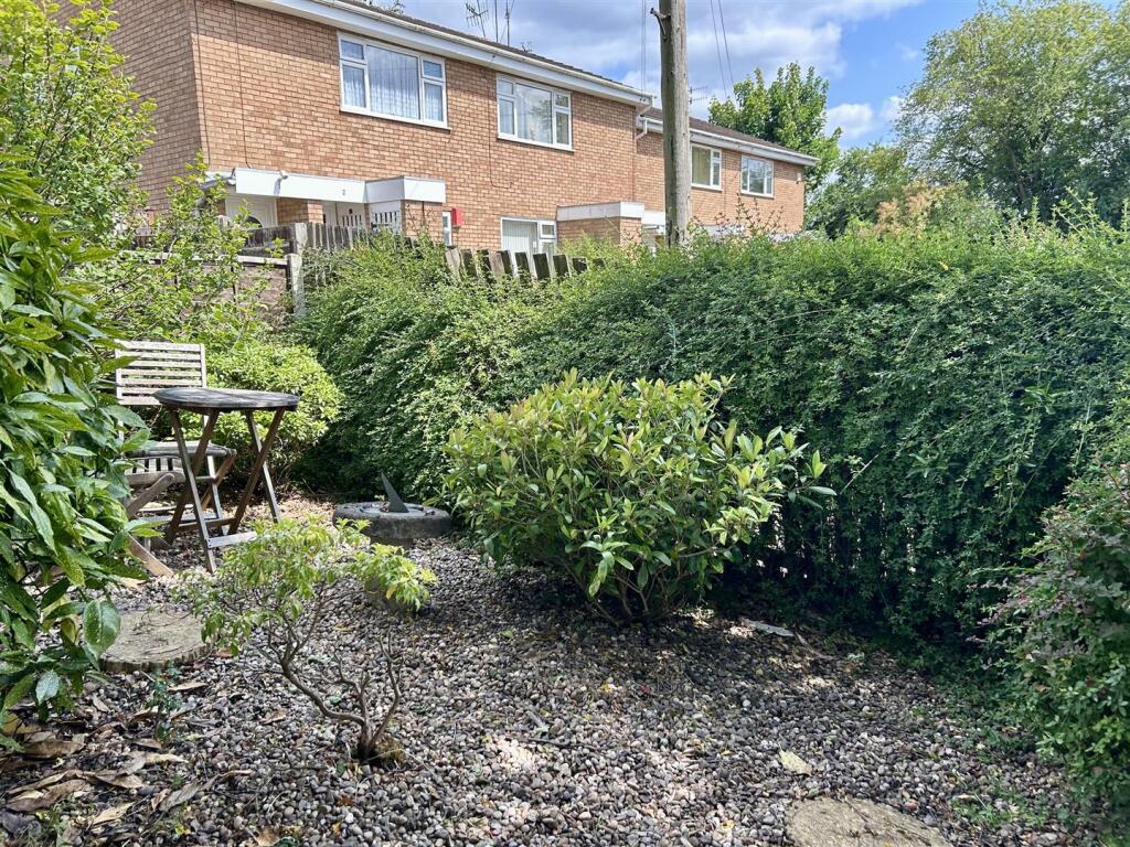 Additional image 12 of Hamilton Avenue, Halesowen