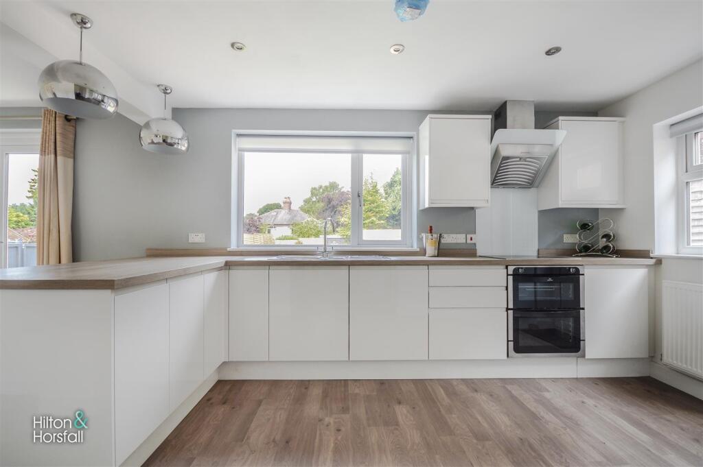 Additional image 4 of Grange Avenue, Barrowford