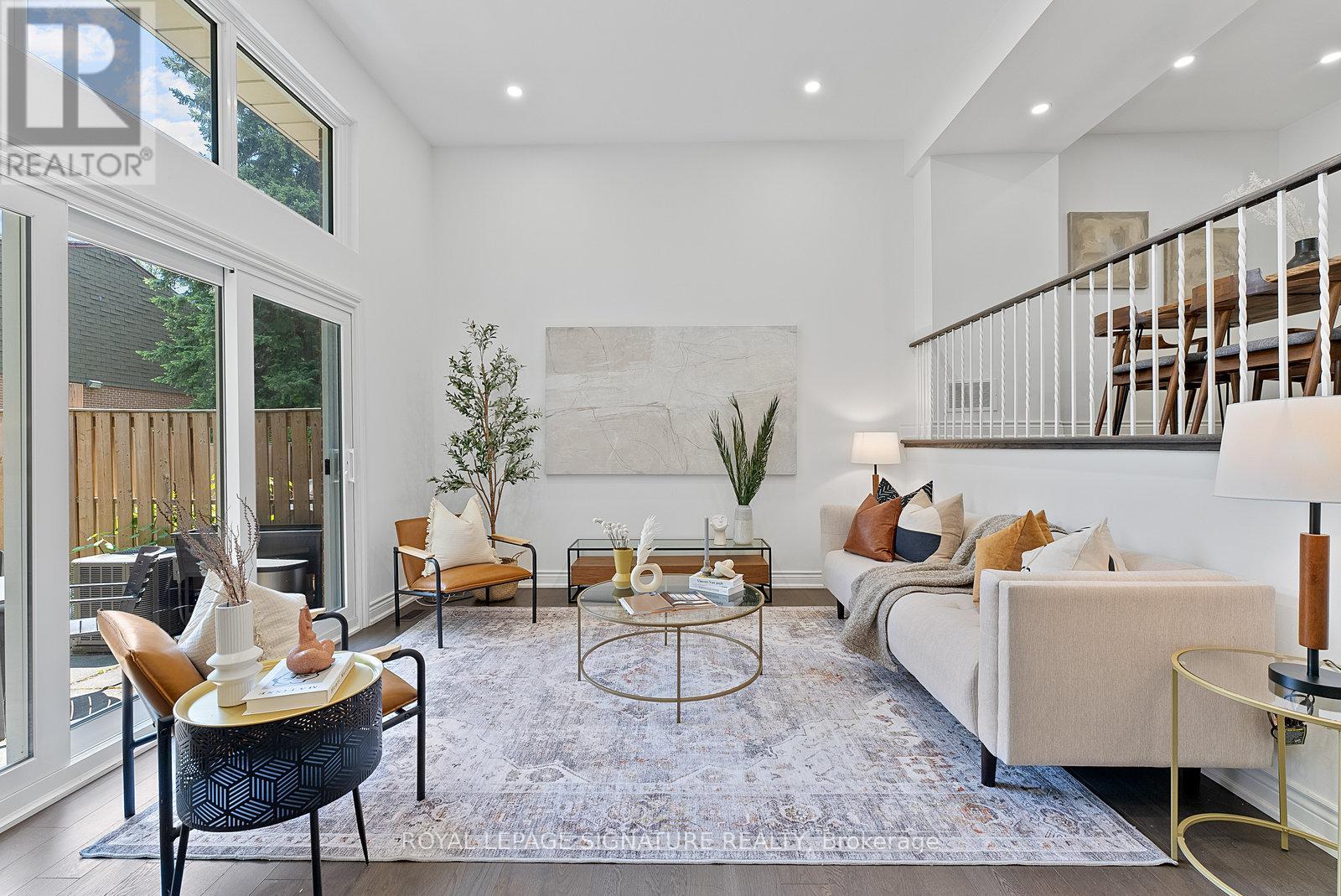 70 JENNY WRENWAY|Toronto (Hillcrest Village), Ontario M2H2Y9