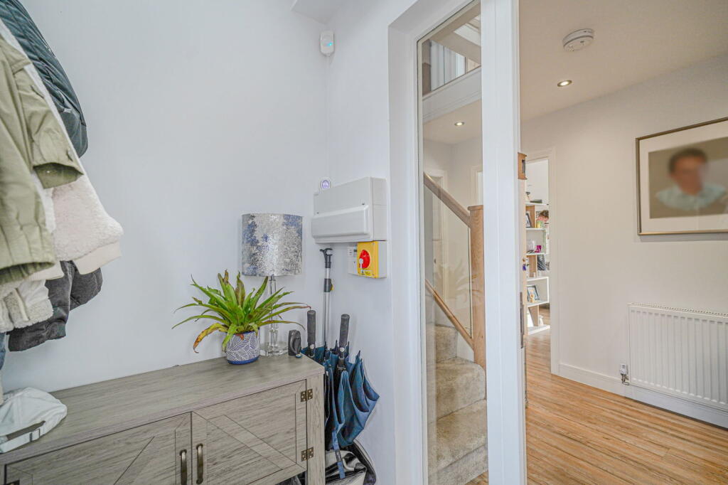 Additional image 20 of Peterbrook Road, Shirley