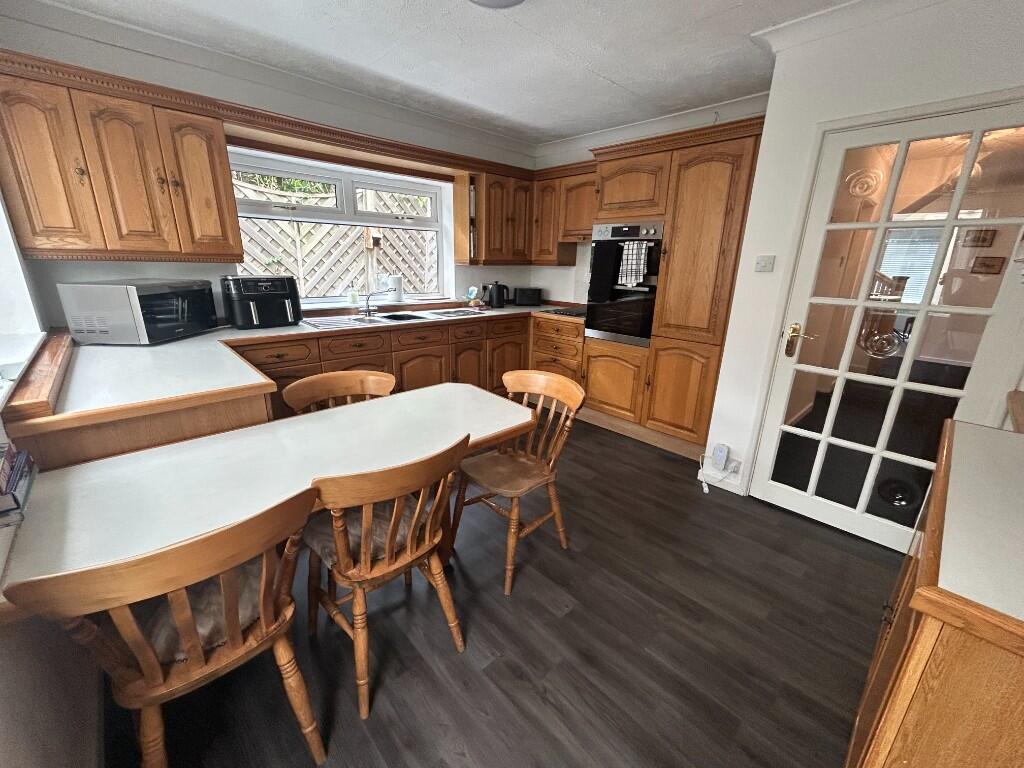 Additional image 2 of Valley Road, Earlswood,  B94 6AA