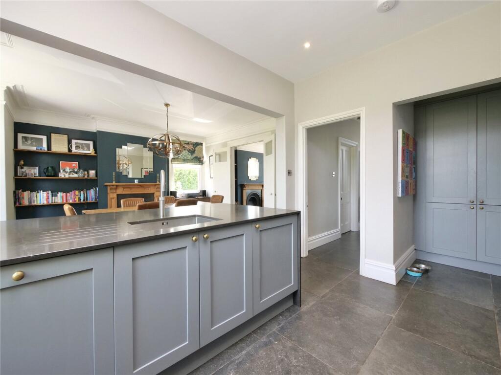 Additional image 8 of Byron House, Wells – A Refined Victorian Residence