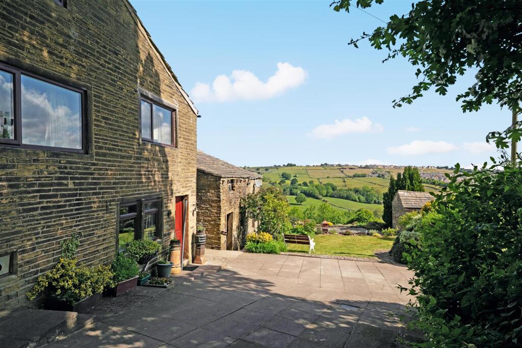 Additional image 27 of Storr Hall Farm, Cliffe Lane, Thornton, BD13 3QS