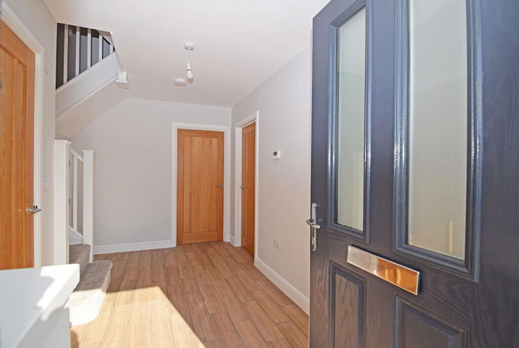 Additional image 9 of 1 Holly View, Bromsgrove, Worcestershire, B61 8LG