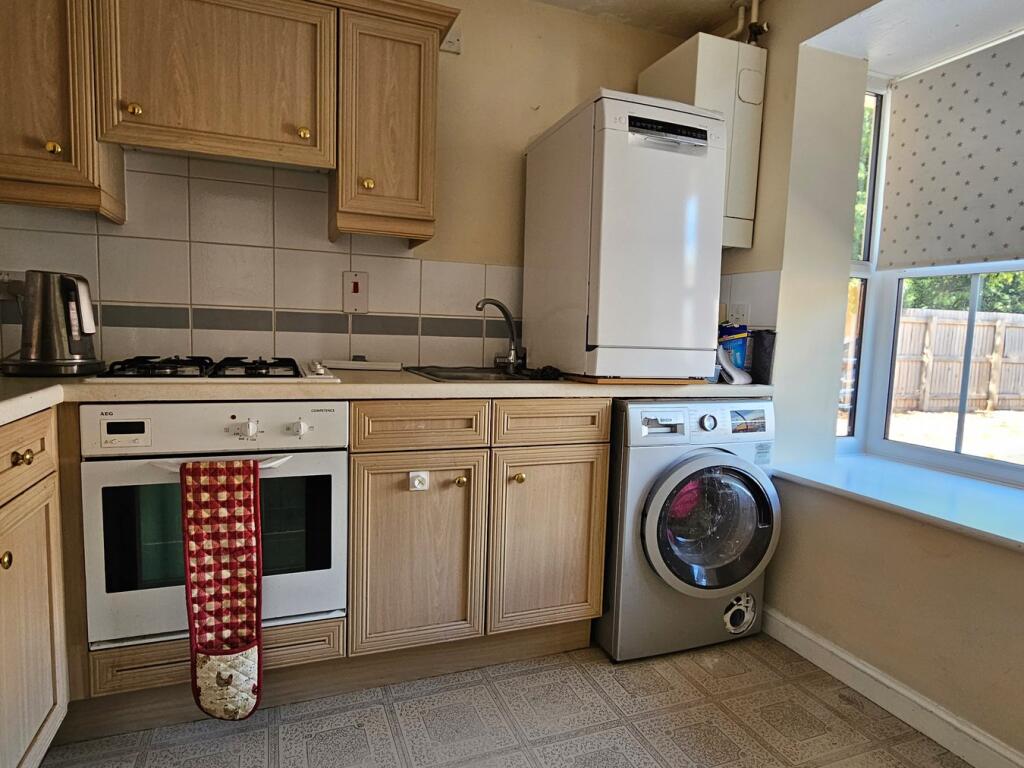 Additional image 5 of Stag Way, Glastonbury, BA6