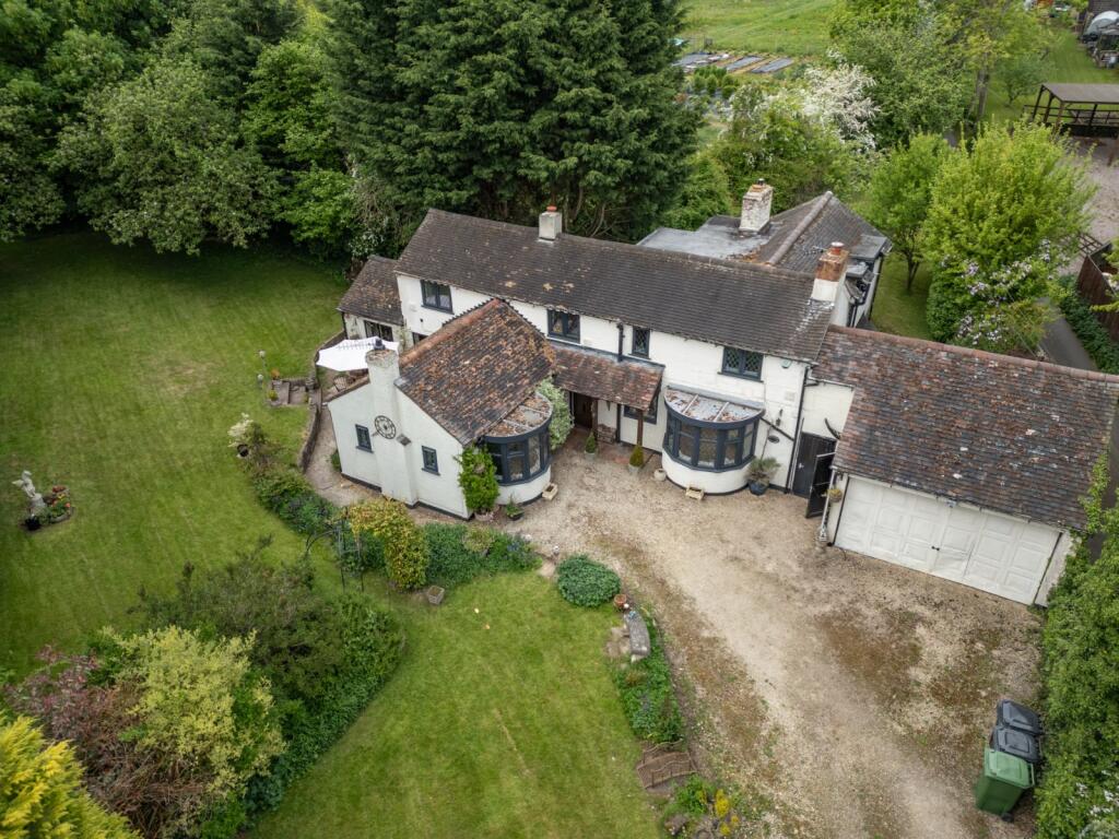 Property image for Hinton Fields, Bournheath, Bromsgrove, Worcestershire, B61