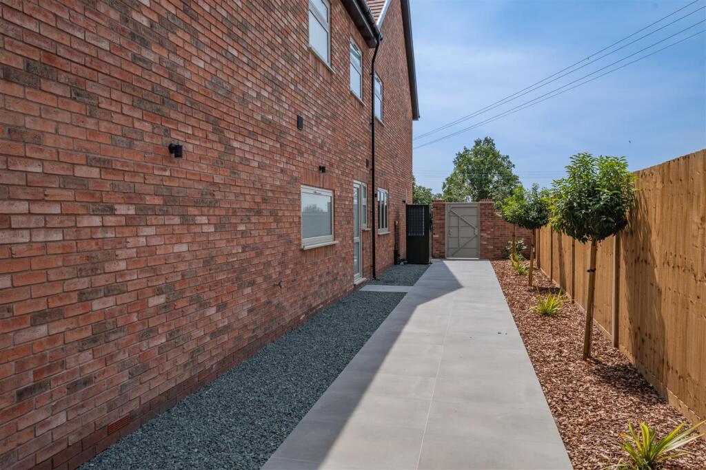 Additional image 41 of Ashleigh Coach House, Whitley Hill, Henley-in-Arden, B95