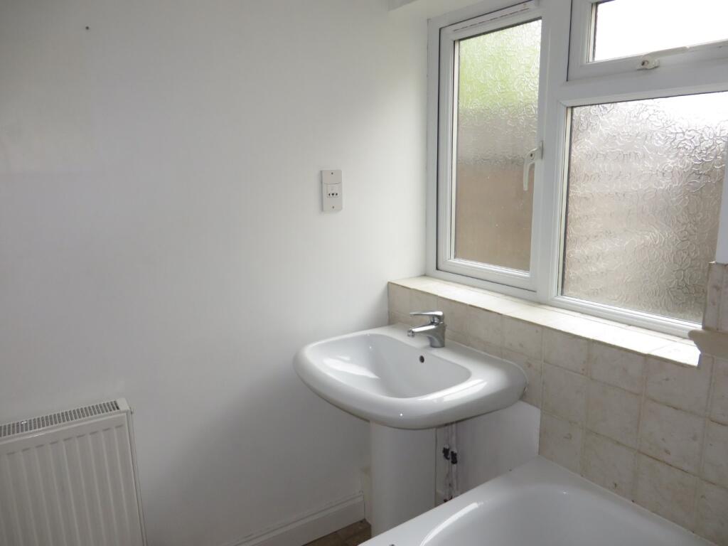 Additional image 9 of Brooks Road, Street