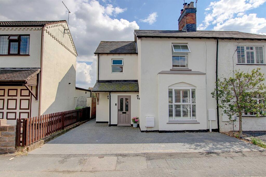 Carlyle Road, Bromsgrove