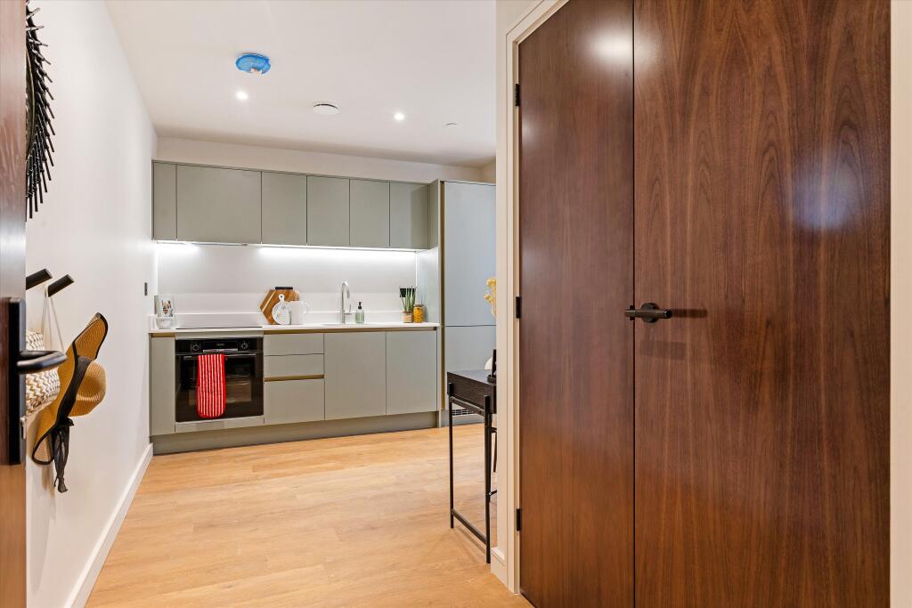 Additional image 5 of The Willows, Windsor Bridge Road, Bath, BA2 3AY