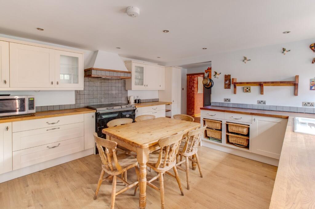 Additional image 9 of Valley Road, Bournheath, Bromsgrove, Worcestershire, B61