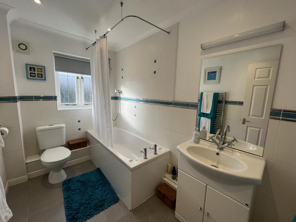 Additional image 21 of Oakridge Park, YEOVIL