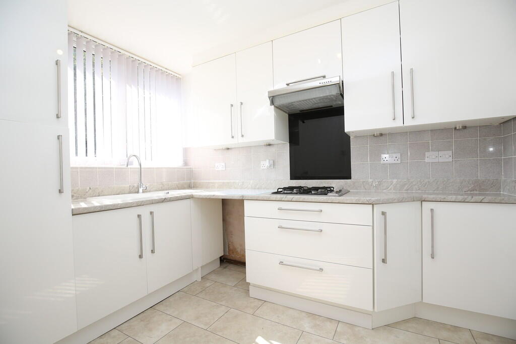 Additional image 4 of Hillcrest Close, Tamworth, Staffordshire