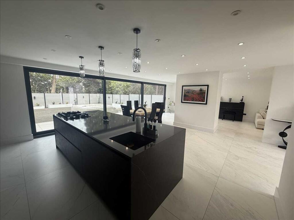 Additional image 7 of Whitefields Road, Solihull