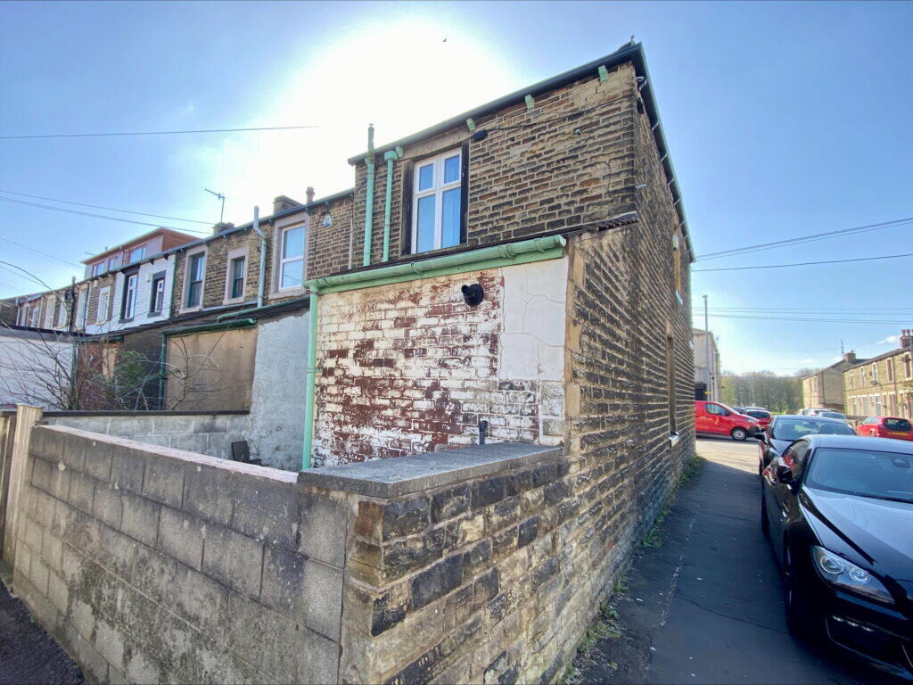 Additional image 9 of 40 Lyndhurst Road, Burnley, BB10 4DX