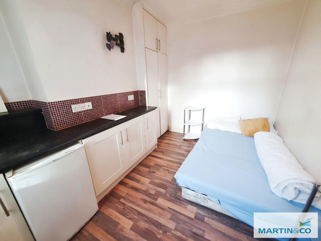 Additional image 12 of Everton Road, Yeovil