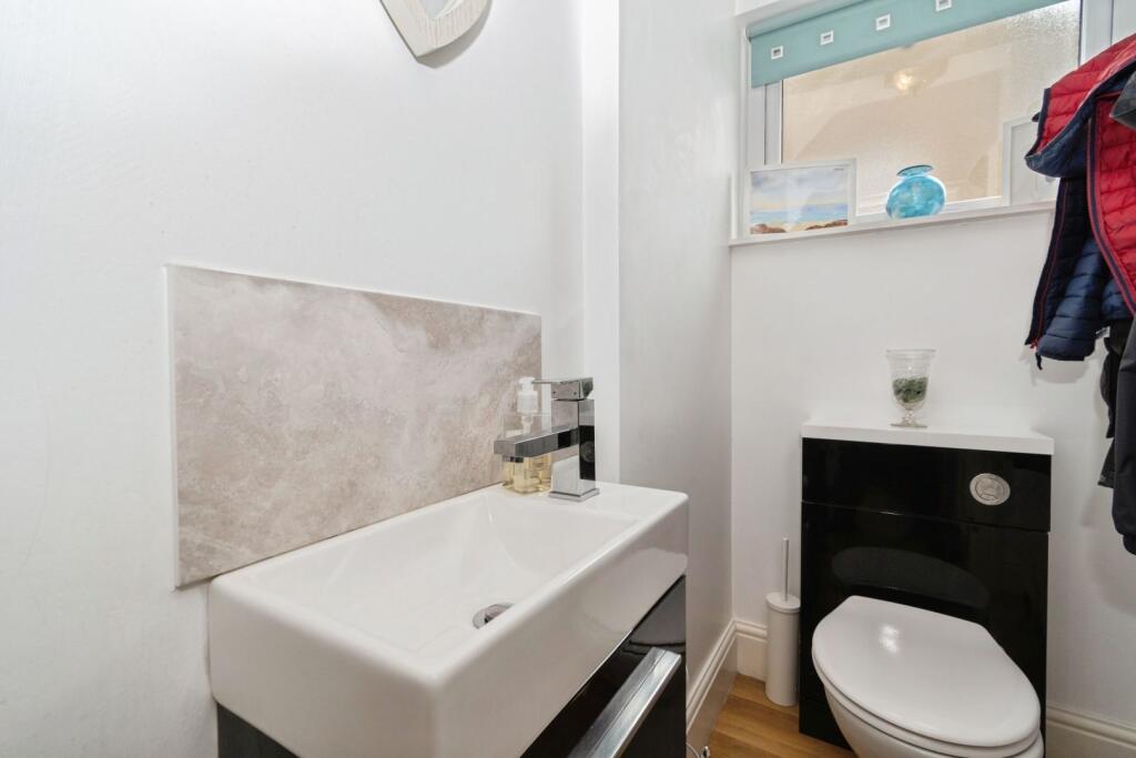 Additional image 7 of West Avenue, Baildon, BD17