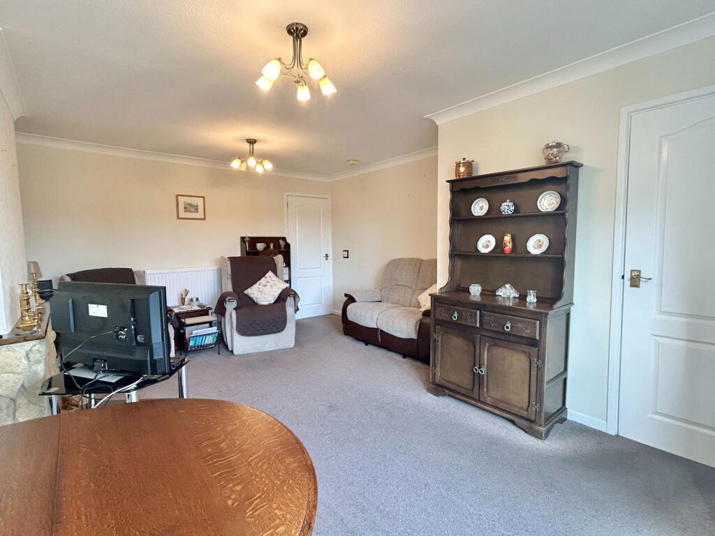 Additional image 4 of Oak Tree Walk, Tamworth, B79 8LH