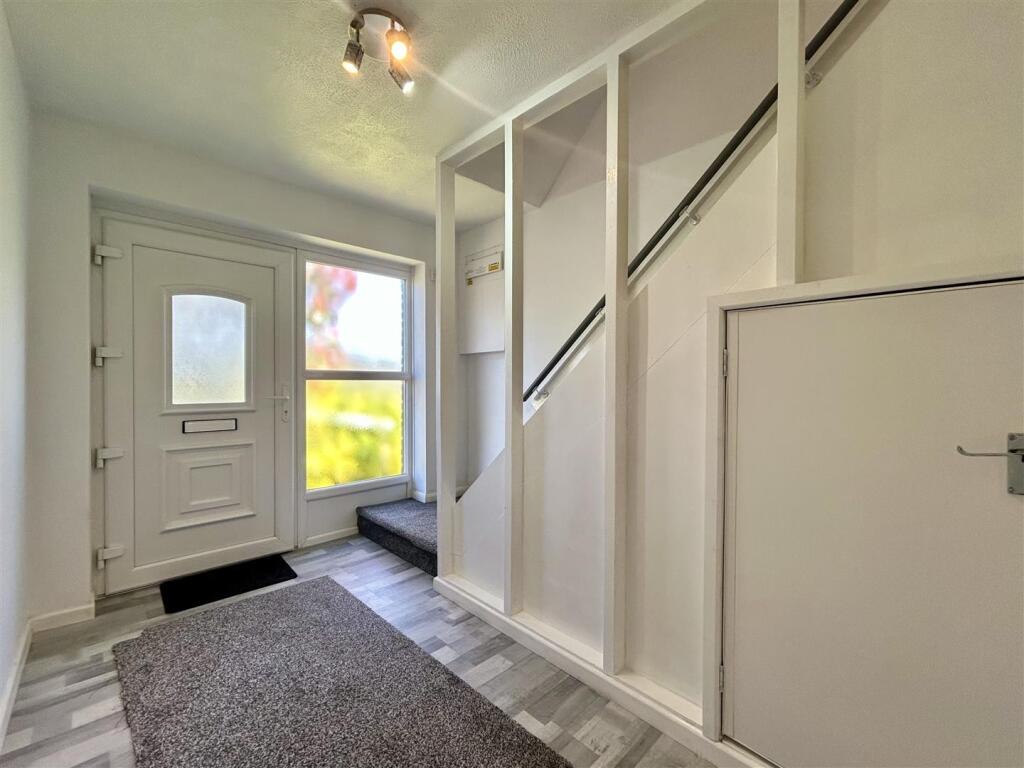 Additional image 4 of Moat Drive, Halesowen