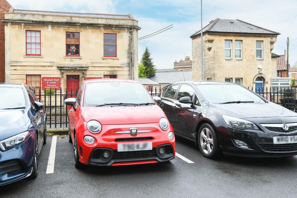 Additional image 13 of Trowbridge