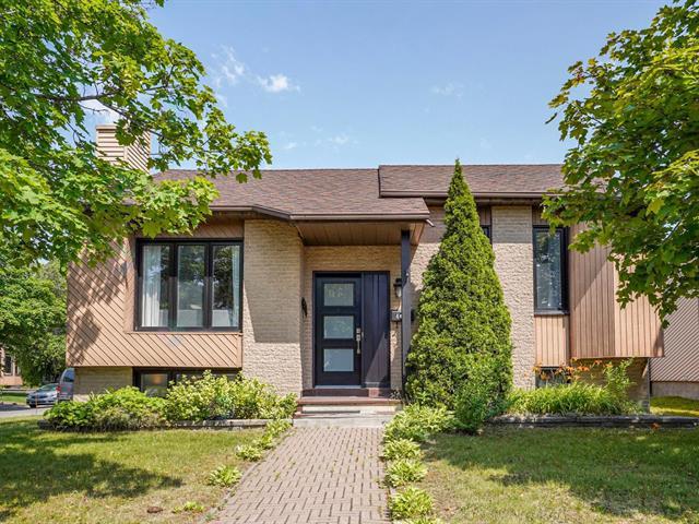 4425 Boul. Cleroux|Laval (Chomedey), Quebec H7T2E1