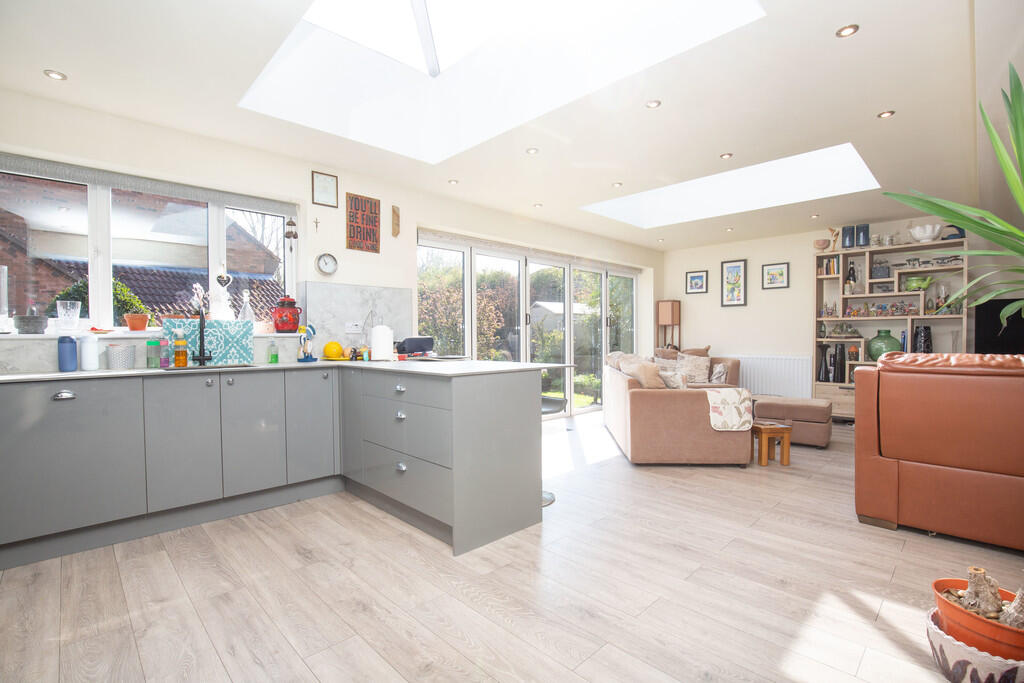 Additional image 5 of Shannon, Tamworth