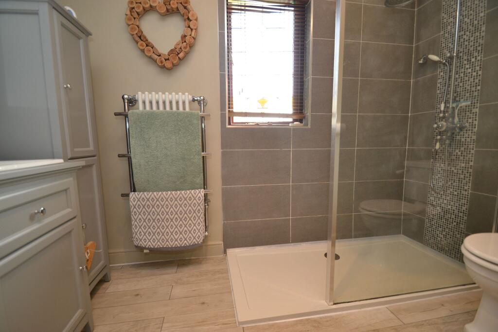 Additional image 25 of Cyprus Avenue, Thackley,