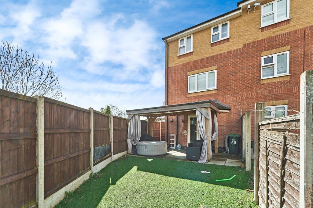 Additional image 8 of Smithmoor Crescent, WEST BROMWICH