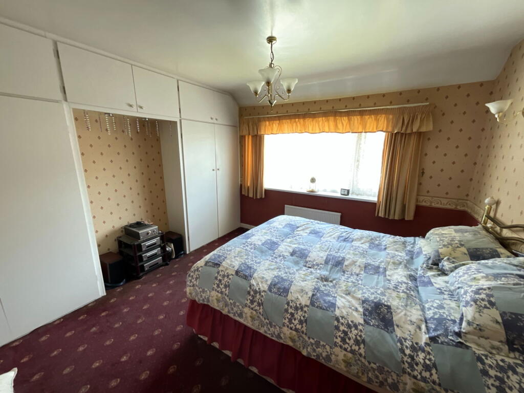 Additional image 7 of ROWLEY REGIS, Wendover Road