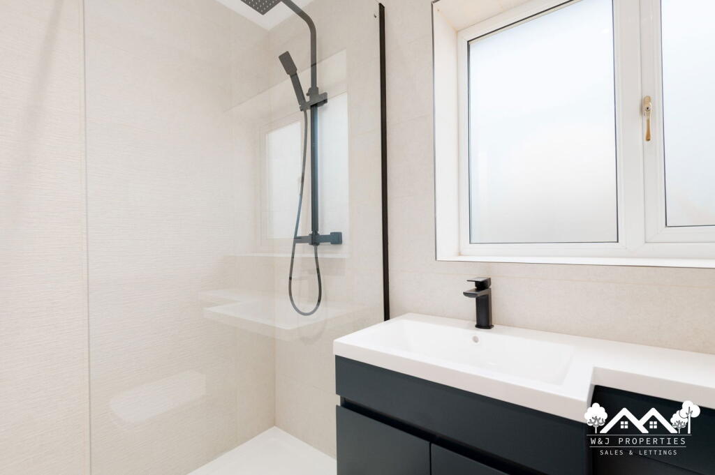 Additional image 22 of Foxcroft, Ightenhill, Burnley, BB12 0EH