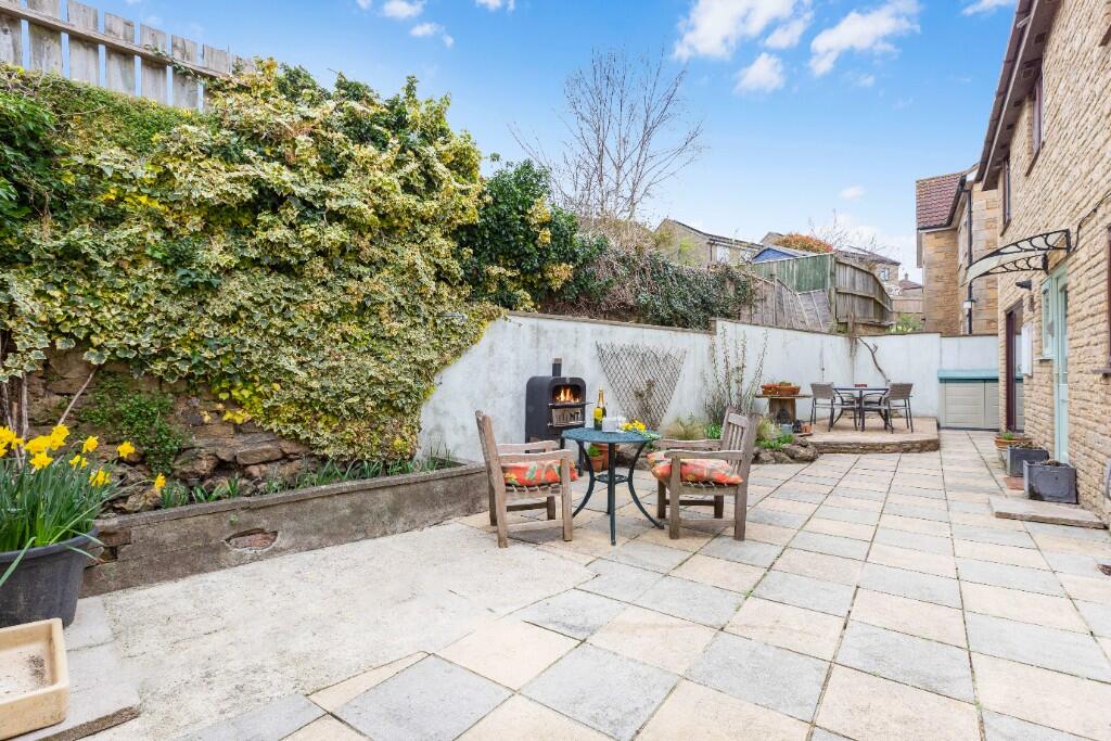Additional image 28 of Quaperlake Street, Bruton, Somerset, BA10