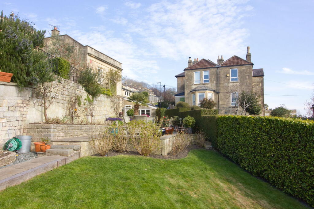 Additional image 17 of Lyndhurst Cottage, Camden, Bath