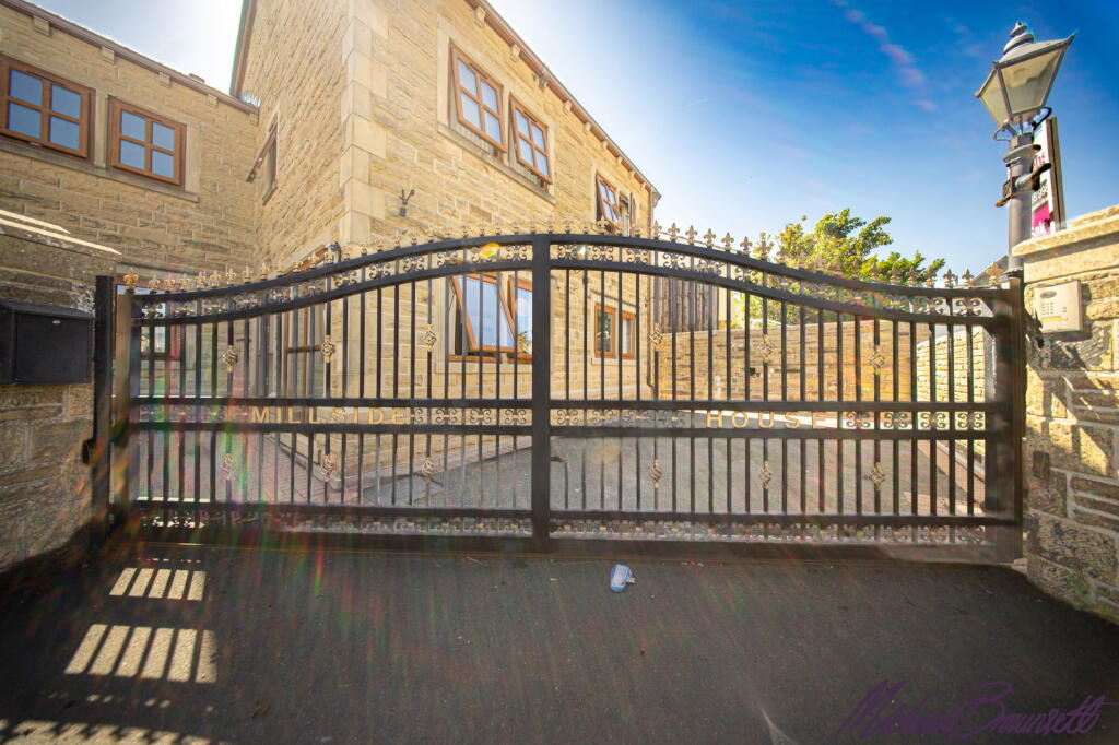 Additional image 27 of Reva Syke Road,Clayton,Bradford,BD14 6QZ