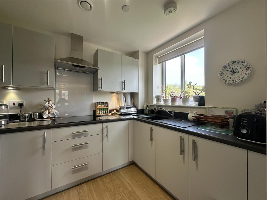 Additional image 7 of Keighley Road, Bingley