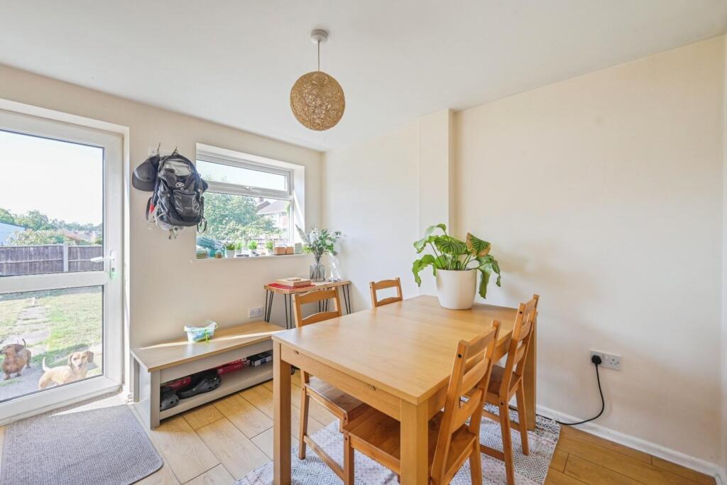 Additional image 10 of Mildenhall, Tamworth