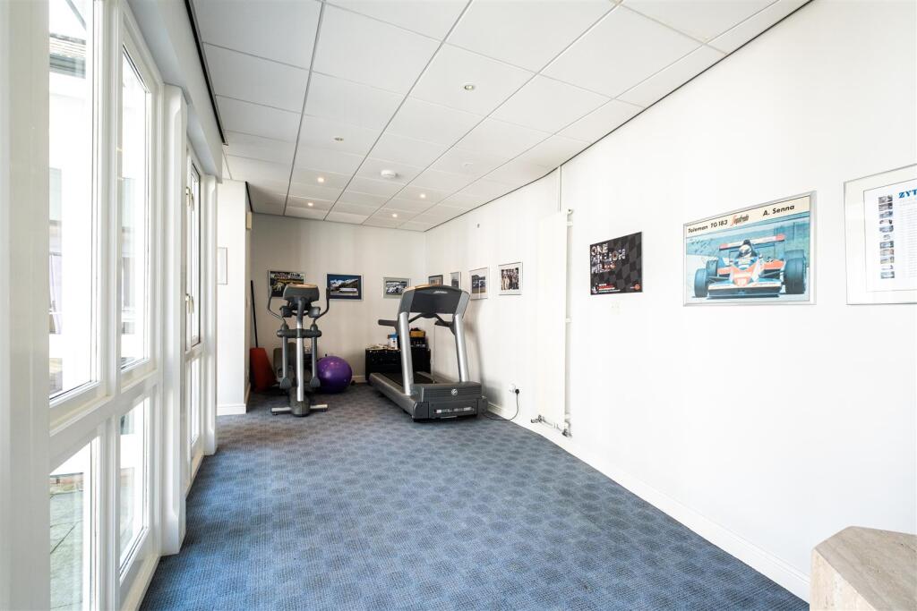 Additional image 61 of Selwyn Walk, Little Aston, Sutton Coldfield