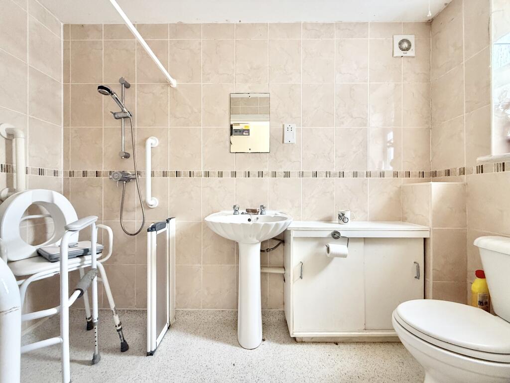 Additional image 21 of Wraxhill Road, Yeovil, Somerset