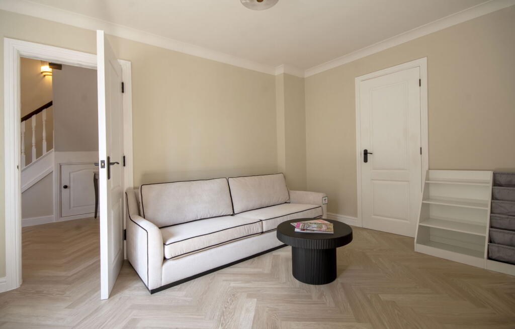 Additional image 26 of Henley Road, Henley-in-arden, B95 5NN