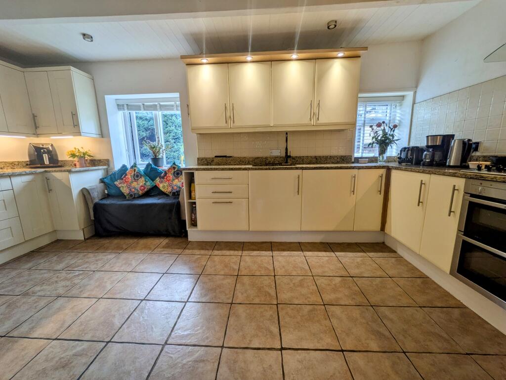 Additional image 10 of Nursery Road, Bradford, BD14