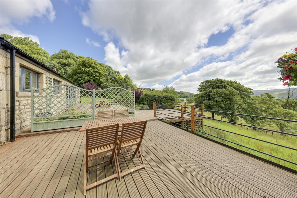 Additional image 50 of Hurst Lane, Rawtenstall, Rossendale, Lancashire - With Annexe & Spa Room