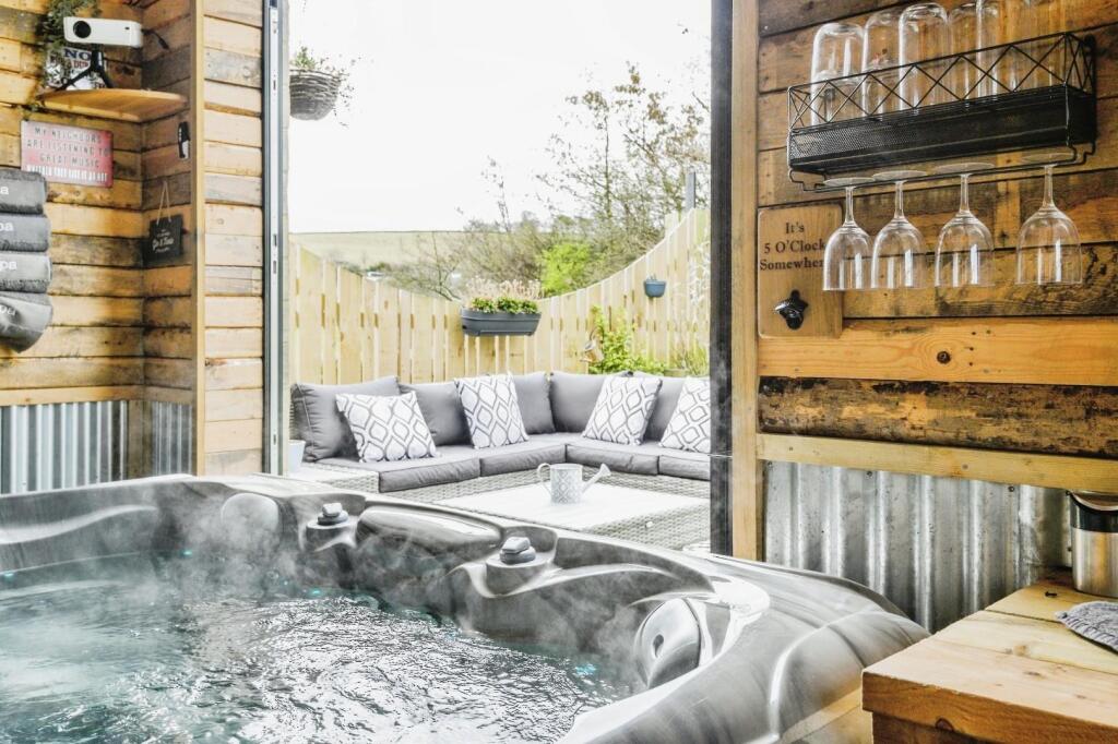 Additional image 52 of Aldersley Barn, Allerton Upper Green, Bradford