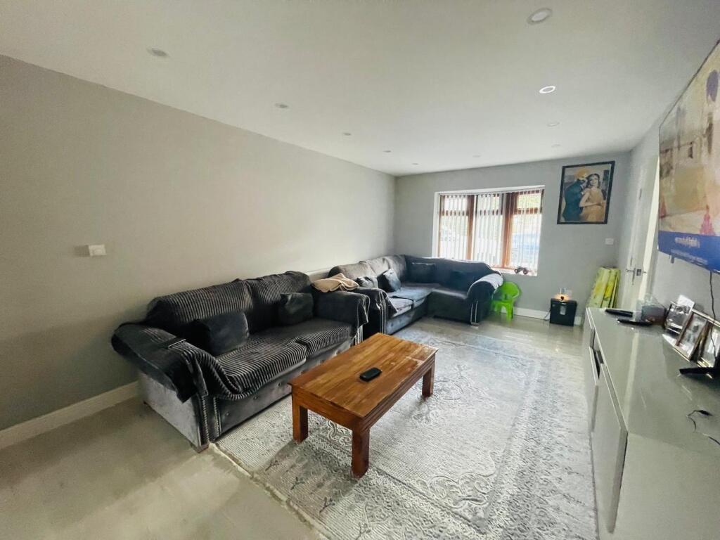 Additional image 10 of Andrew Road, West Bromwich, B71